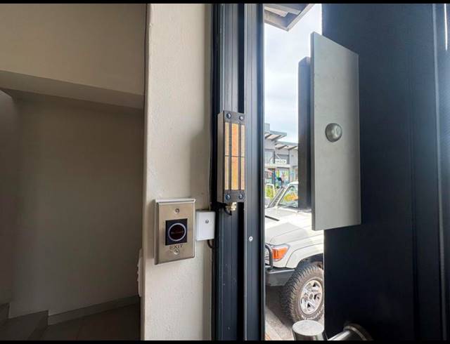 BUSINESS PROPERTY TO RENT IN MOUNT PLEASANT